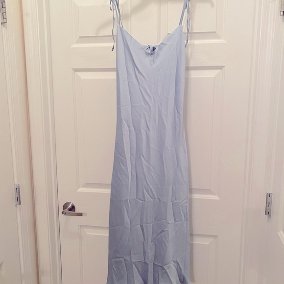 NWT Abercrombie low back dress - Picture 3 of 5